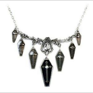 ISO This necklace from Alchemy Gothic!!!!!!!!!!!!!